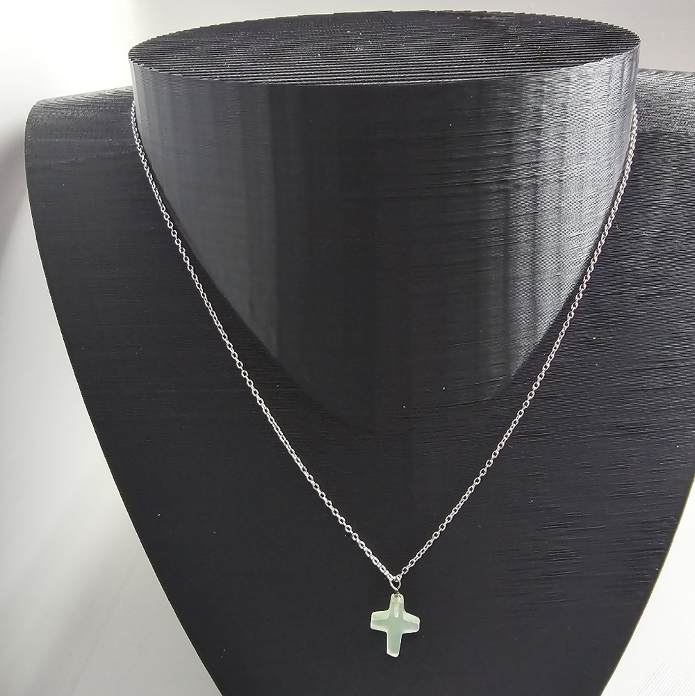 Demdaco Adjustable 20 Inch Sterling Silver Frosted Green Necklace